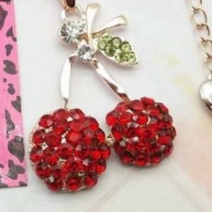 Red crystal cherry necklace